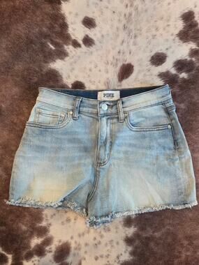 Victoria’s Secret PINK Denim Shorts Size 6 Light Wash Distressed Cutoff Raw Hem